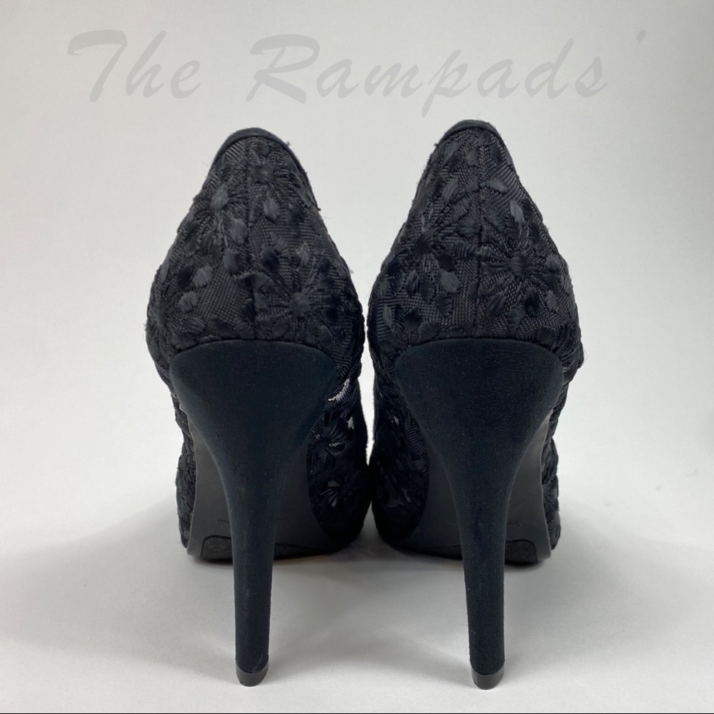 Nine West Black Floral Lace Heels Size 8 - Picture 3 of 8